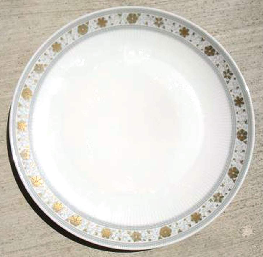FEM1 Dinner Plate by Frediman (Bavaria)-1