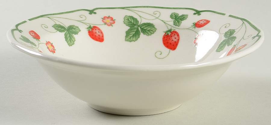 Strawberry Field Coupe Soup Bowl by Farberware-1
