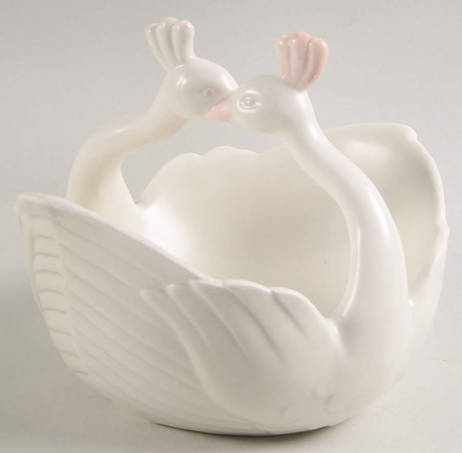 Peacock Small Basket by Fitz & Floyd-1