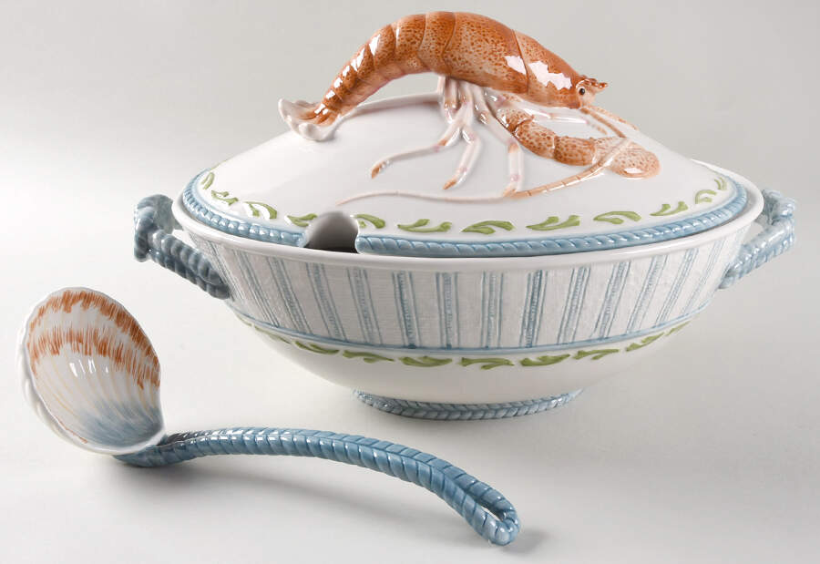 Seaboard Tureen & Lid w/Ladle by Fitz & Floyd-1