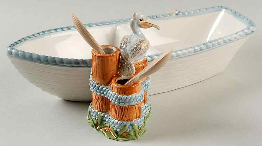 Seaboard Sectioned Figural Server with 2 Spoons by Fitz & Floyd-1