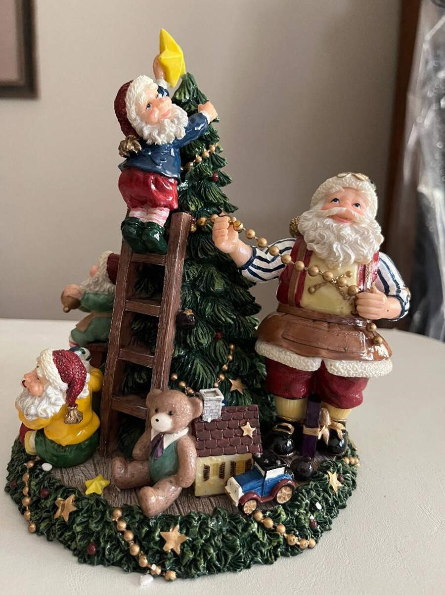 Santa's Helpers Musical Figurine by Fitz & Floyd-1