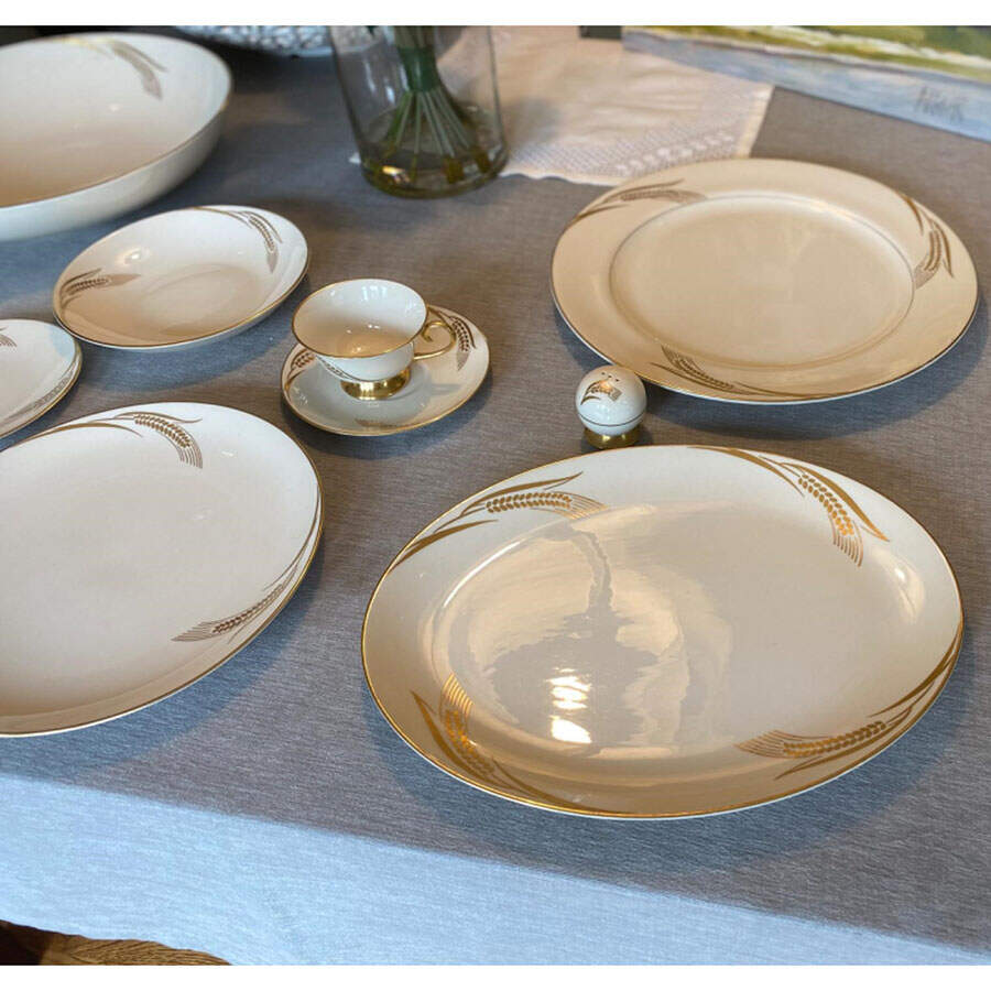 Chalice No Color Band (Gold Trim) Coupe Dinner Plate by Flintridge-1