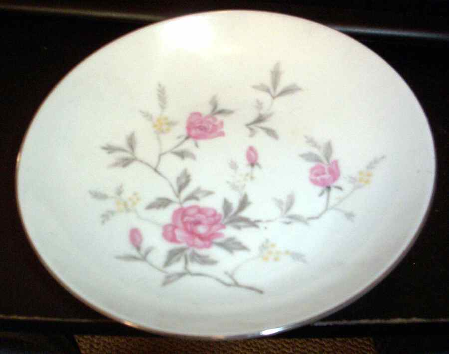 Morning Rose Dinner Plate by Fine China of Japan-1
