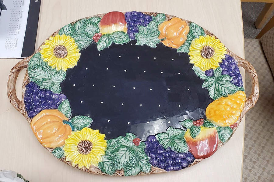 Harvest Farm 17" Oval Handled Platter by Fitz & Floyd-1