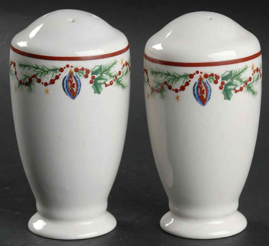 Holiday Treats Salt & Pepper Set by Farberware-1