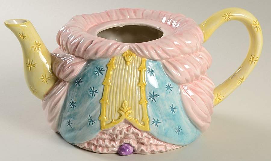 Reigning Cats & Dogs Teapot No Lid by Fitz & Floyd-1