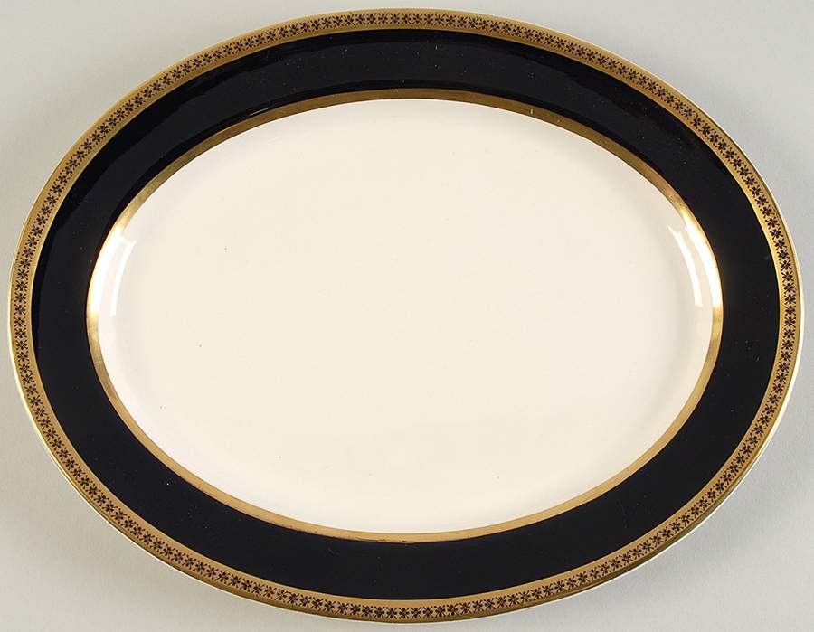 Newport Dark Blue 11" Oval Serving Platter by Fondeville-1