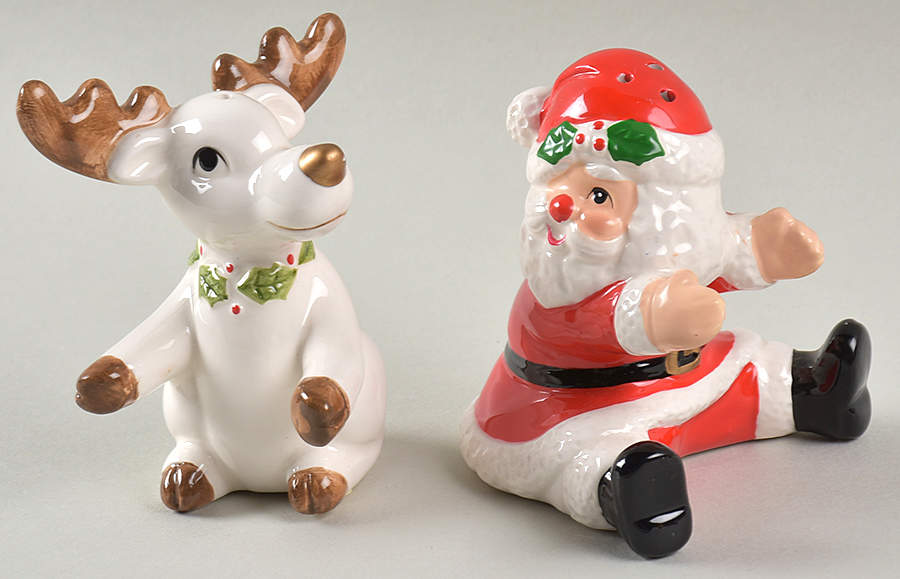 Rudolph Figural Salt & Pepper Set by Fitz & Floyd-1