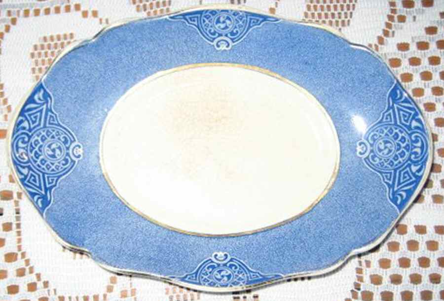 Victoria Dinner Plate by Furnivals-1