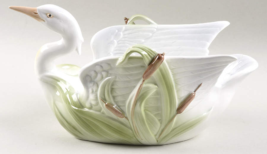 Heron Medium Basket No Detachable Handle by Fitz & Floyd-1