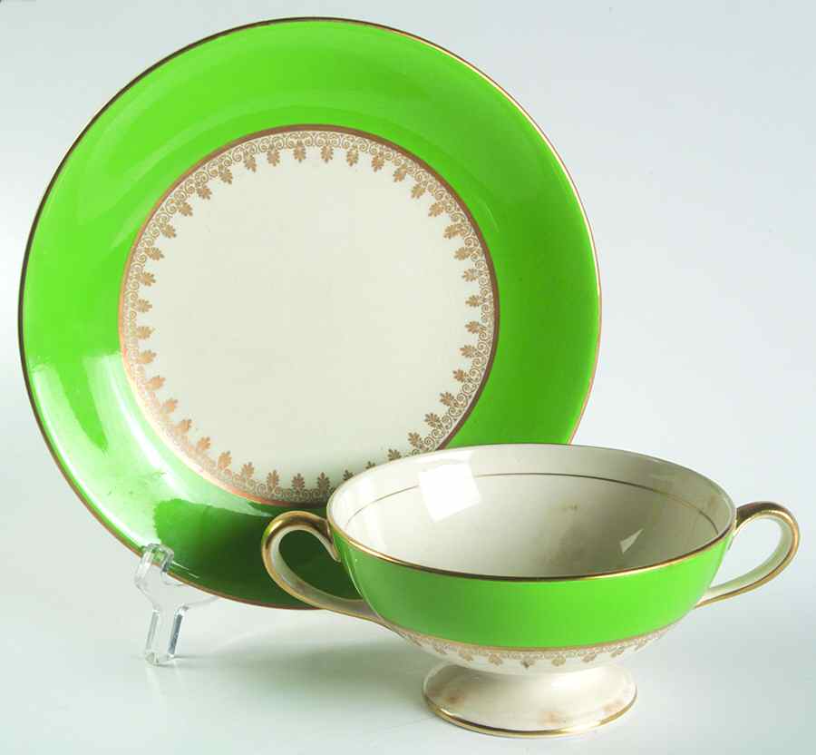 59732 Footed Cream Soup Bowl & Saucer Set by Fondeville-1