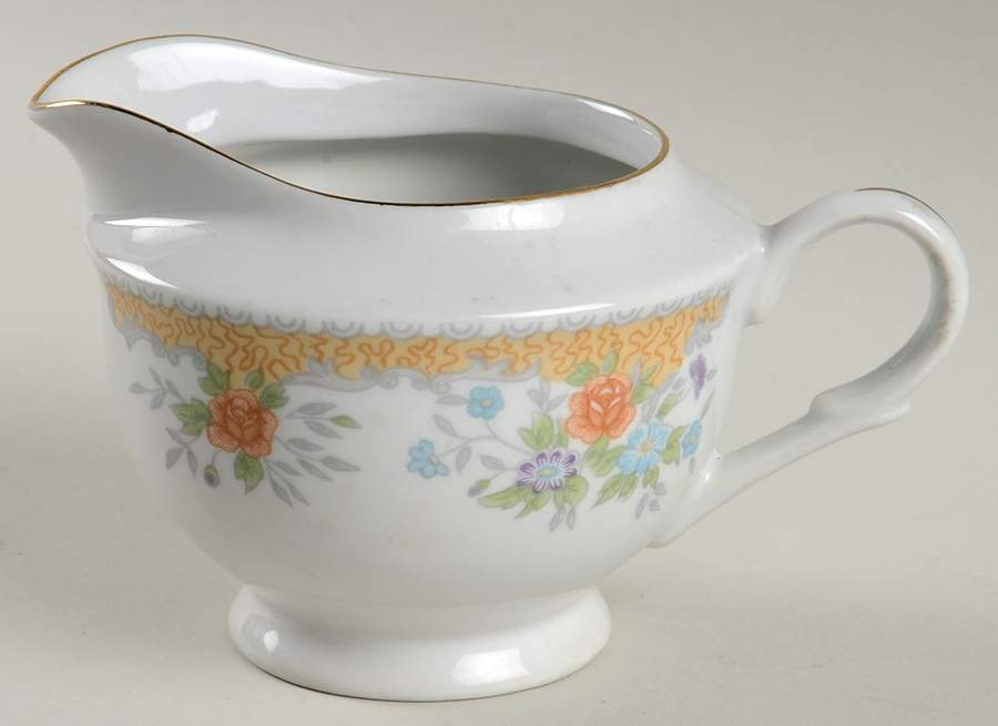 FAV58 Creamer by Favolina-Karolina-1