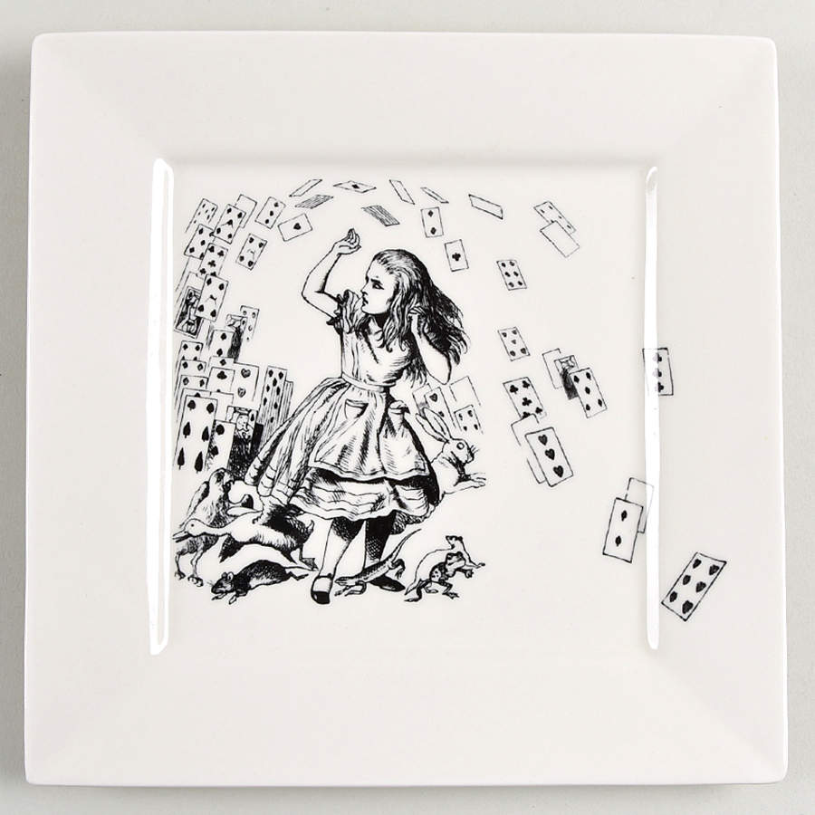 Alice in Wonderland Square Luncheon Plate by Fishs Eddy-1