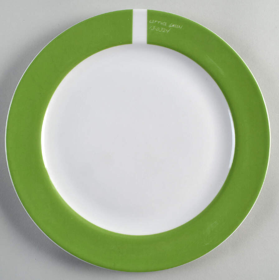 Pantone Dinner Plate by Fishs Eddy-1