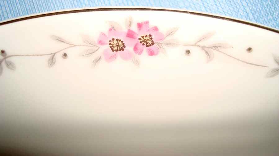 Good Housekeeping Dinner Plate by Fuji-1