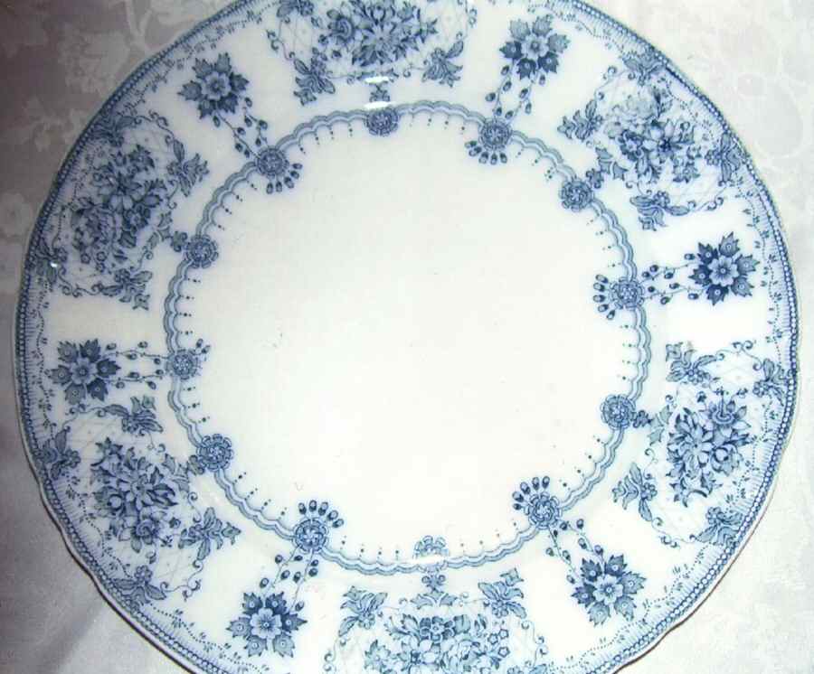 Cluny Dinner Plate by Furnivals-1