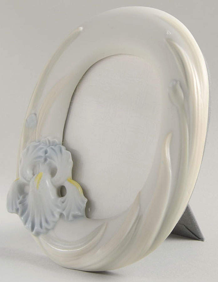 Iris Oval Frame-Holds 3" X 4" by Fitz & Floyd-1