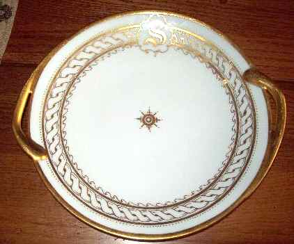FRA45 Handled Cake Plate by Fraureuth-1