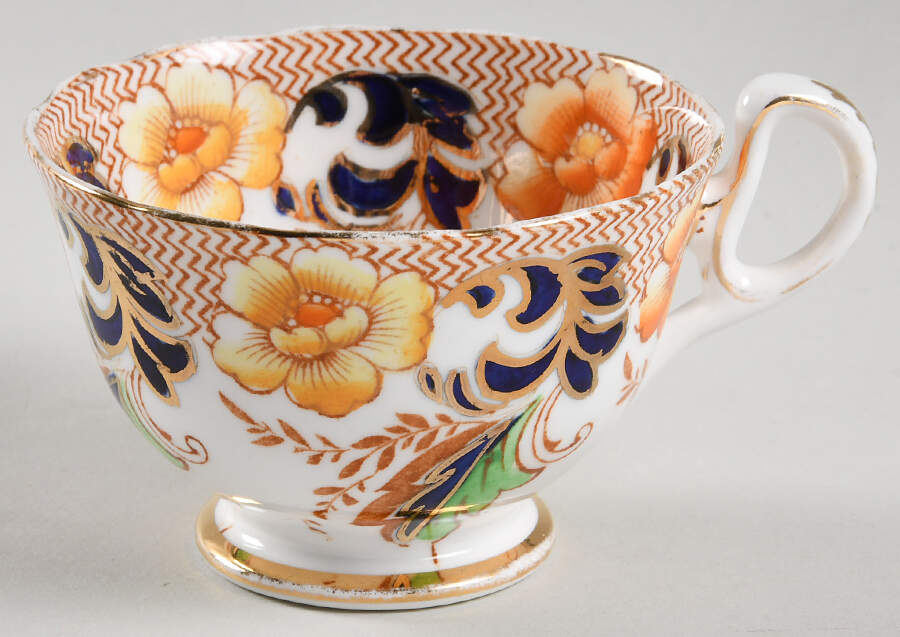 6852 Footed Cup by Thomas Forester & Sons-1