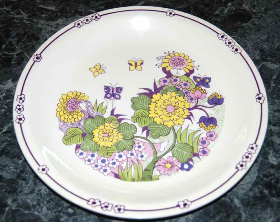 Victoria Dinner Plate by Figgjo (Norway)-1