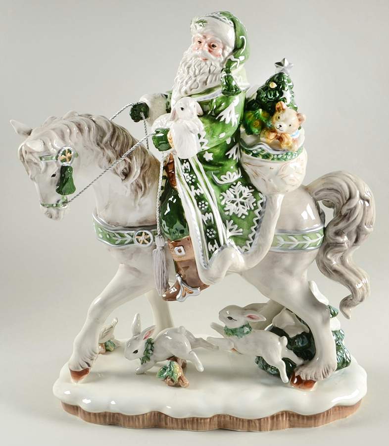 Winter Garden Santa Claus Figurine by Fitz & Floyd-1