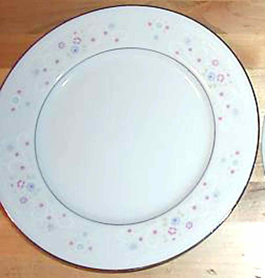 Bridal Bouquet Dinner Plate by Fine China of Japan-1
