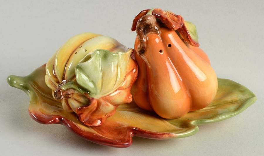 Harvest Figural Salt and Pepper Tray Set by Fitz & Floyd-1