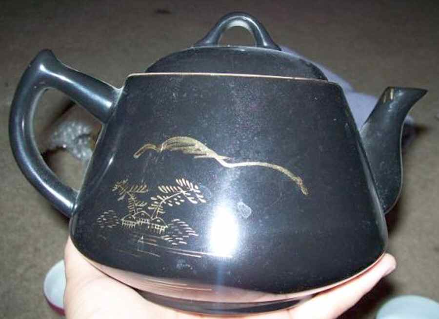FCJ61 Teapot & Lid by Fine China of Japan-1