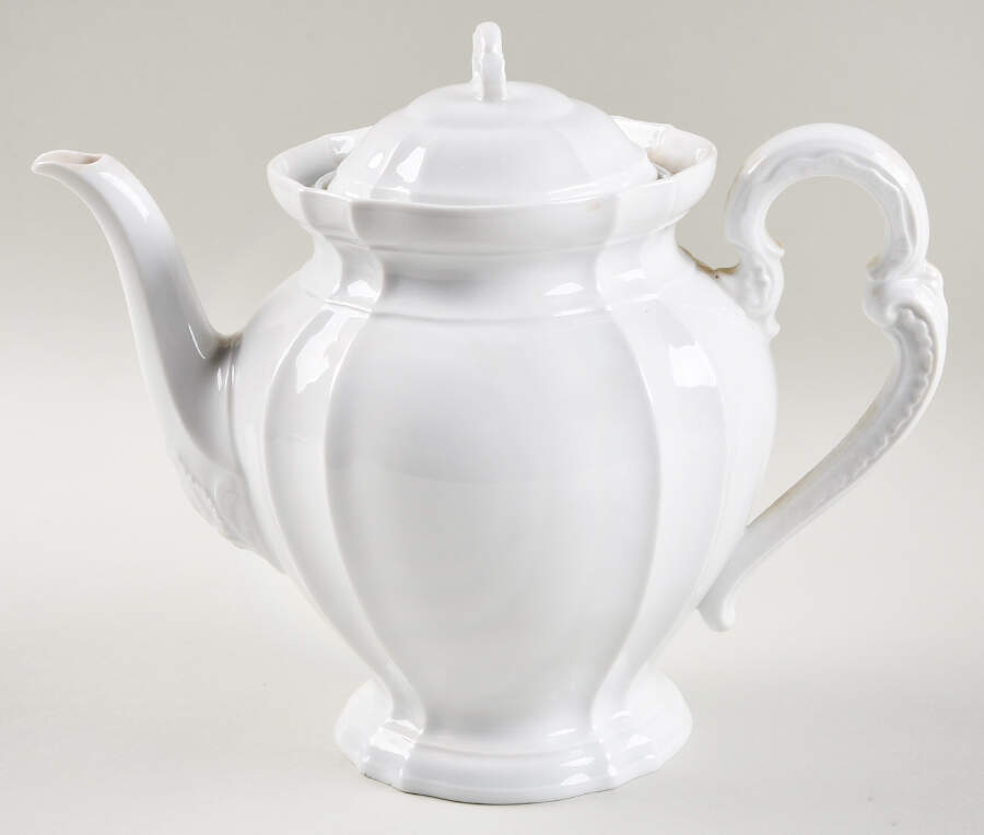 Anna Carina Teapot & Lid by Furstenberg-1