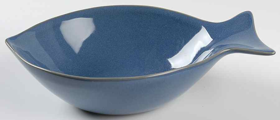 Coast (Fish Shape) 9" Round Serving Bowl by Food Network-1