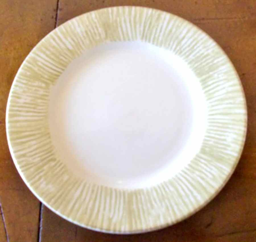 FCB1 Dinner Plate by Faianca Subtil-1