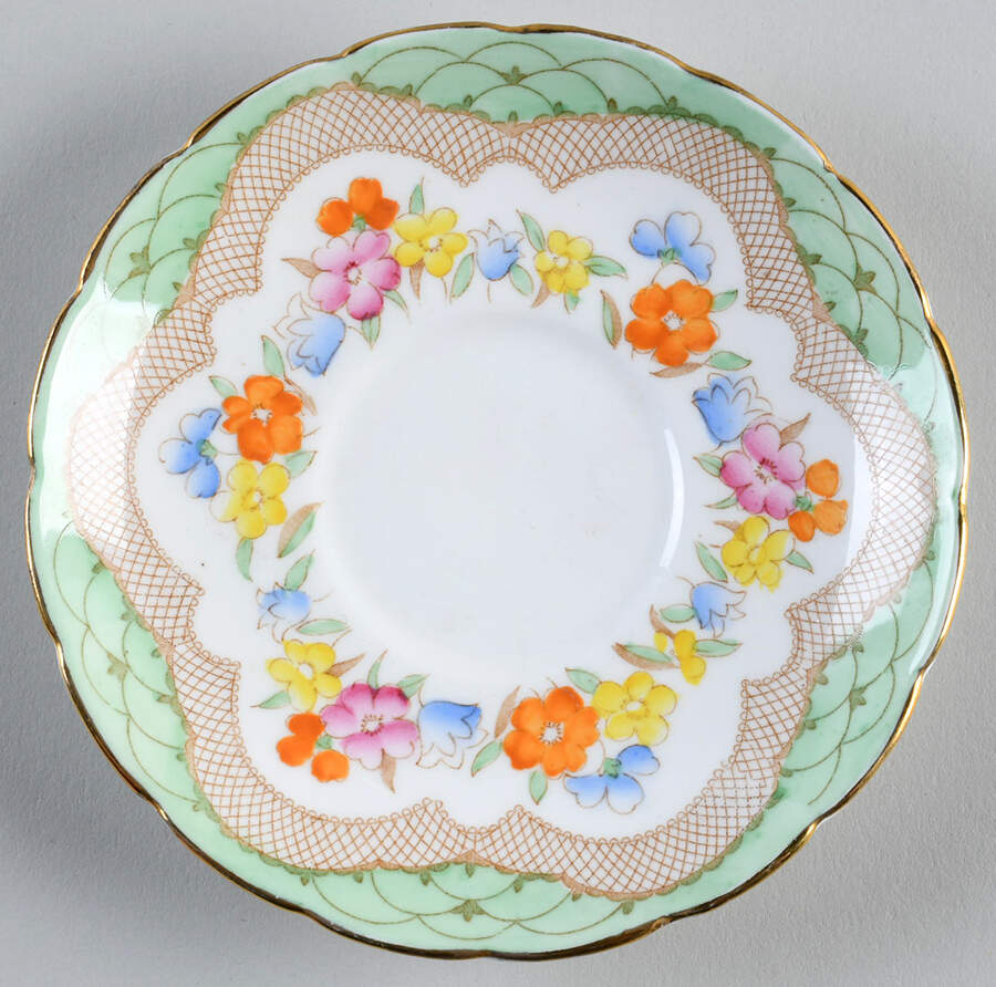 V2664 Saucer by Foley-1