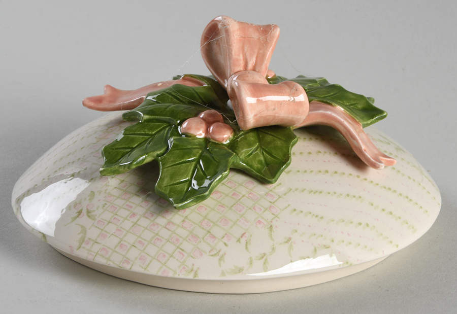 Bows and Holly Lid for Cookie Jar by Fitz & Floyd-1