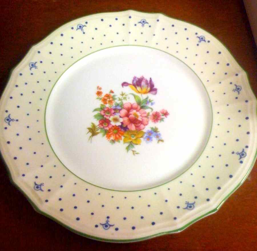 FUR92 Dinner Plate by Furstenberg-1