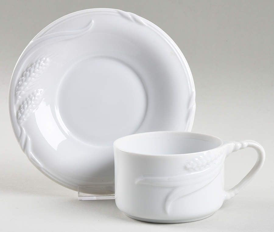 FEE1 Flat Cup & Saucer Set by Fresh Fields-1