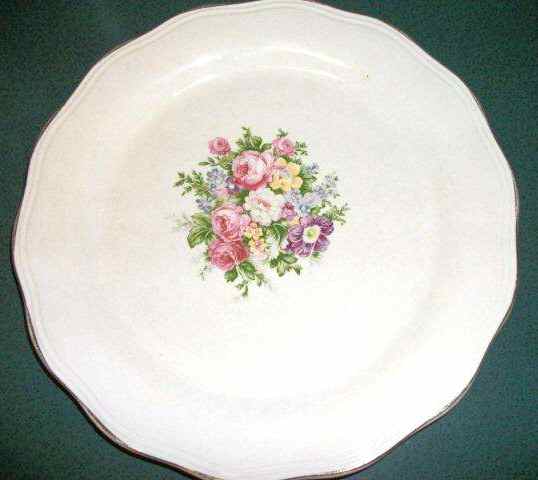 FSX173 Dinner Plate by French Saxon-1