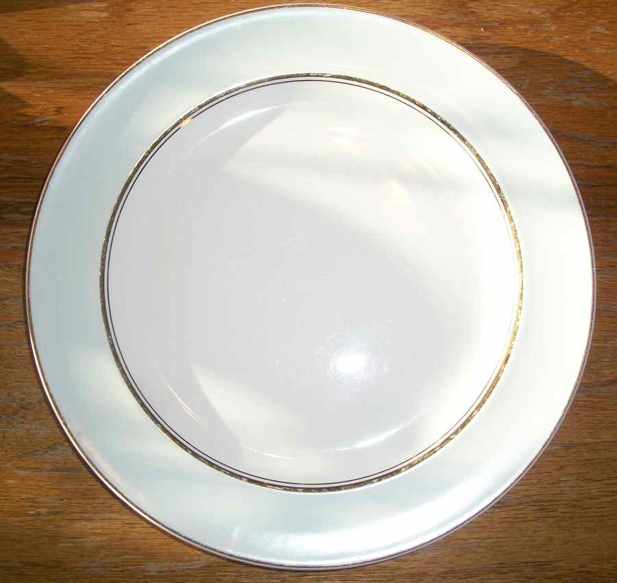 FSX175 Dinner Plate by French Saxon-1