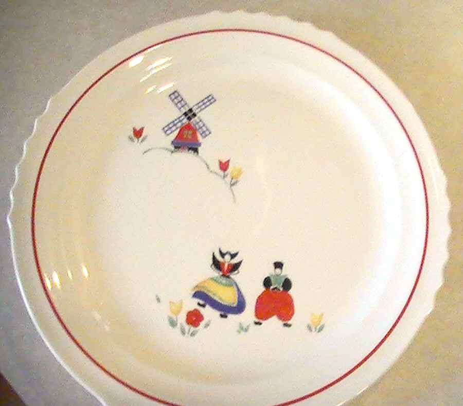 FSX176 Dinner Plate by French Saxon-1