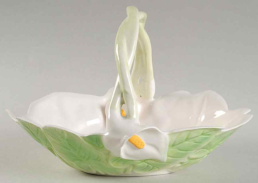 Calla Lily 7" Handled Basket by Fitz & Floyd-1