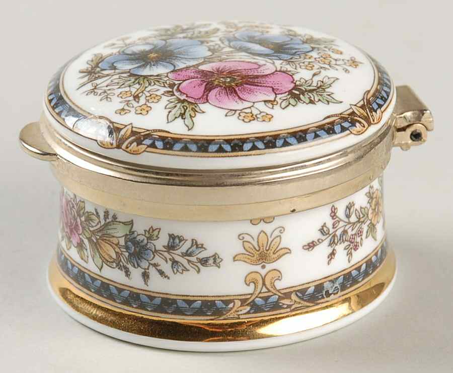 Victoriana Round Hinged Box by Falcon China-1