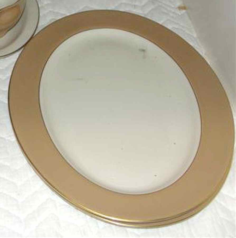 FIA11 15" Oval Serving Platter by Fine Arts-1