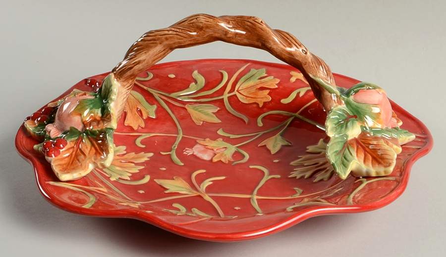 Bountiful Holiday 13" Handled Basket by Fitz & Floyd-1