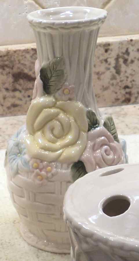 Doves Bud Vase by Fitz & Floyd-1