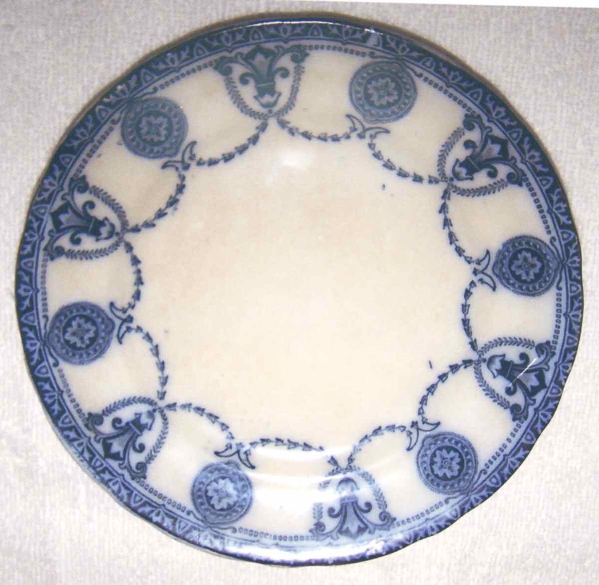 Carlton Dinner Plate by Ford & Sons-1