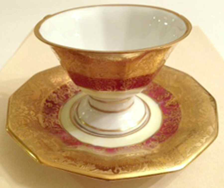 FRA60 Footed Cup & Saucer Set by Fraureuth-1
