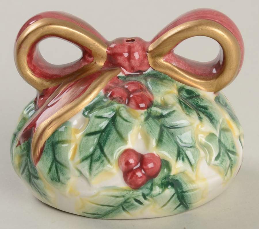 Holiday Wreath Stacking Salt Shaker by Fitz & Floyd-1