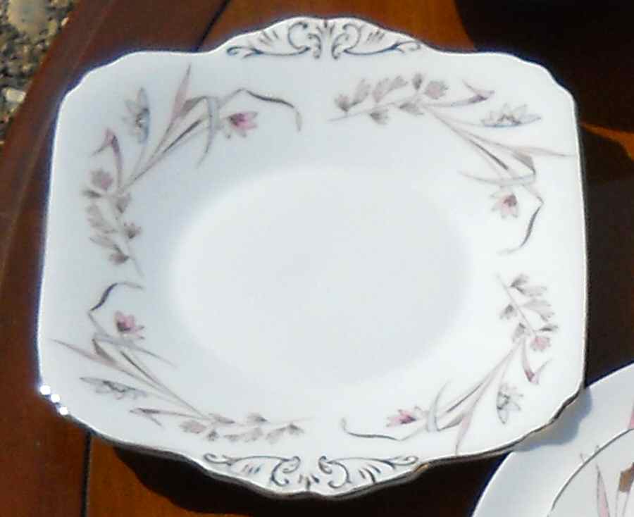 FOL65 Square Handled Cake Plate by Foley-1