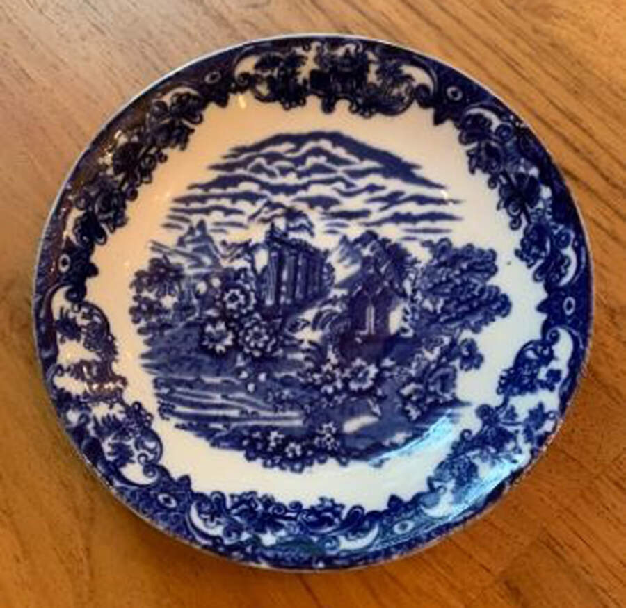 Serpentine Saucer by Thomas Forester & Sons-1