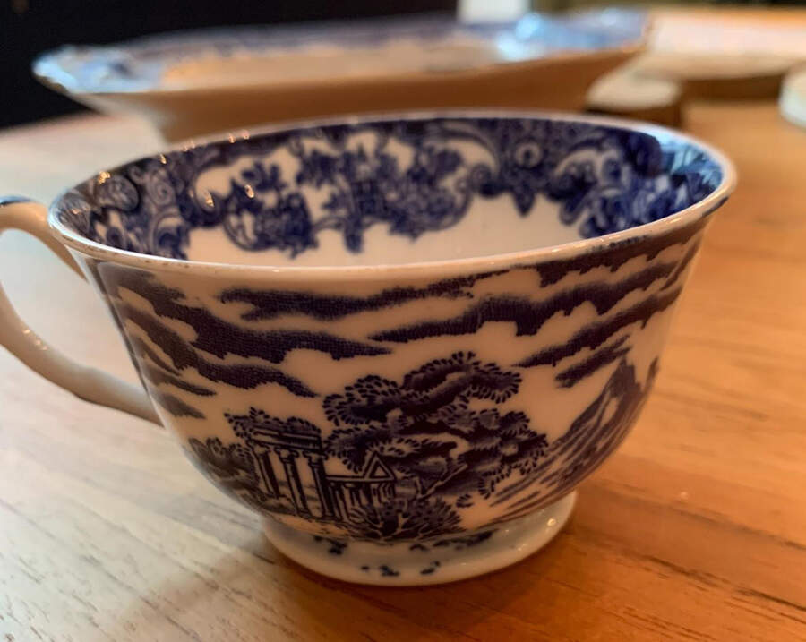 Serpentine Flat Cup by Thomas Forester & Sons-1